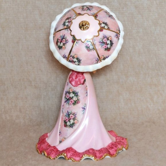 Bradford Editions Lena Liu "Stroll In The Park" Vintage Collectible Statue Bell - Picture 6 of 13